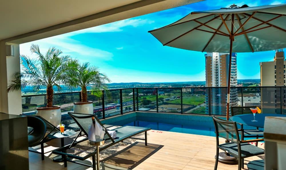 Hotel Quality Flamboyant 4*