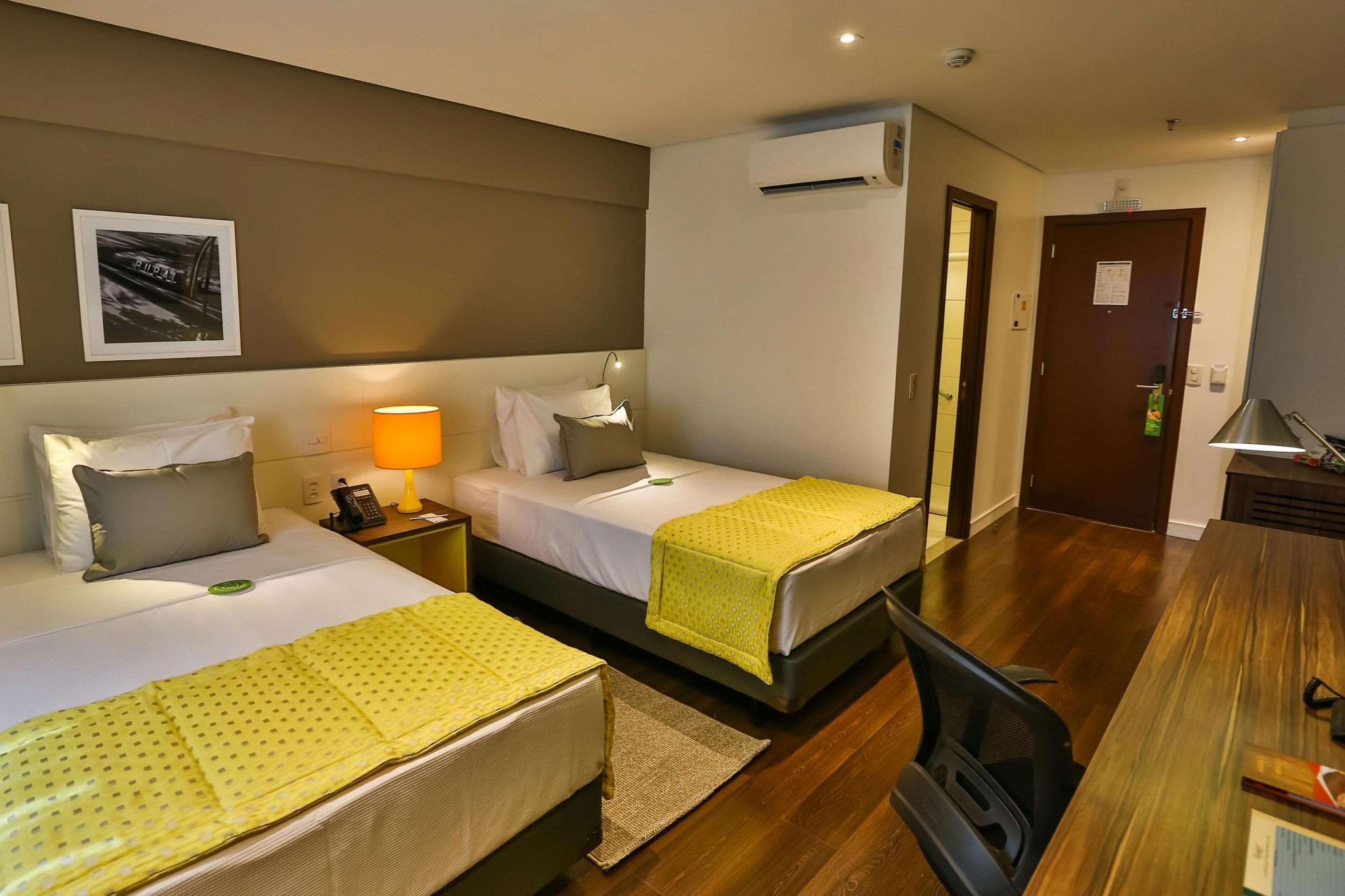 Hotel Quality Flamboyant 4*